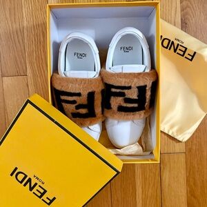NEW Fendi White Leather Brown Fur Logo FF Zucca Low Top Slip On Sneaker 37